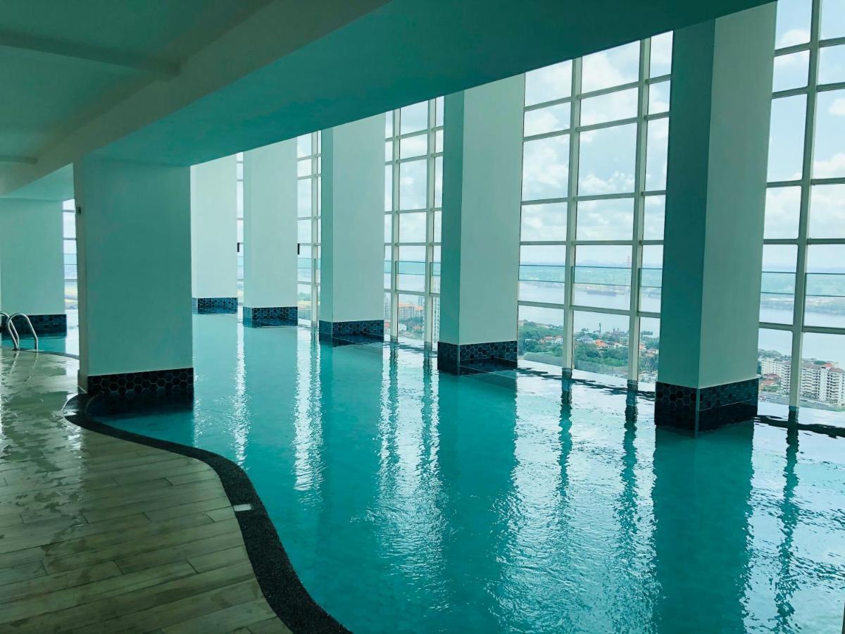 Tritower By Antlerzone Lägenhet Johor Bahru Exteriör bild