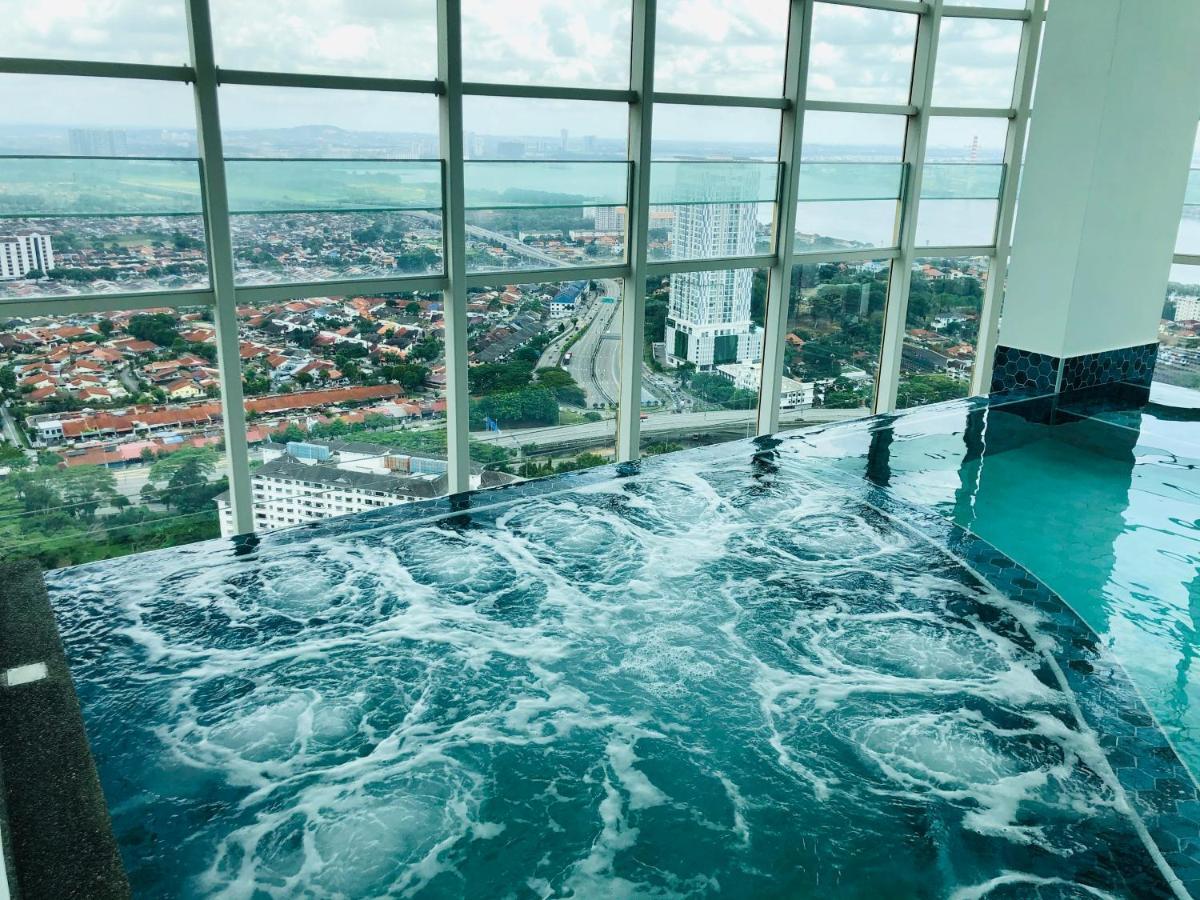 Tritower By Antlerzone Lägenhet Johor Bahru Exteriör bild