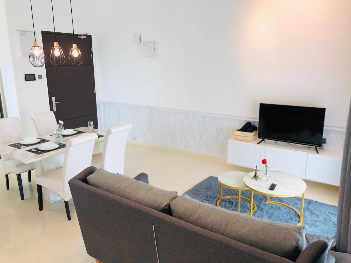 Tritower By Antlerzone Lägenhet Johor Bahru Exteriör bild